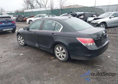 2009 Honda Accord 2.4 Ex-L z USA, uszkodzony, nr VIN 1HGCP26899A122818